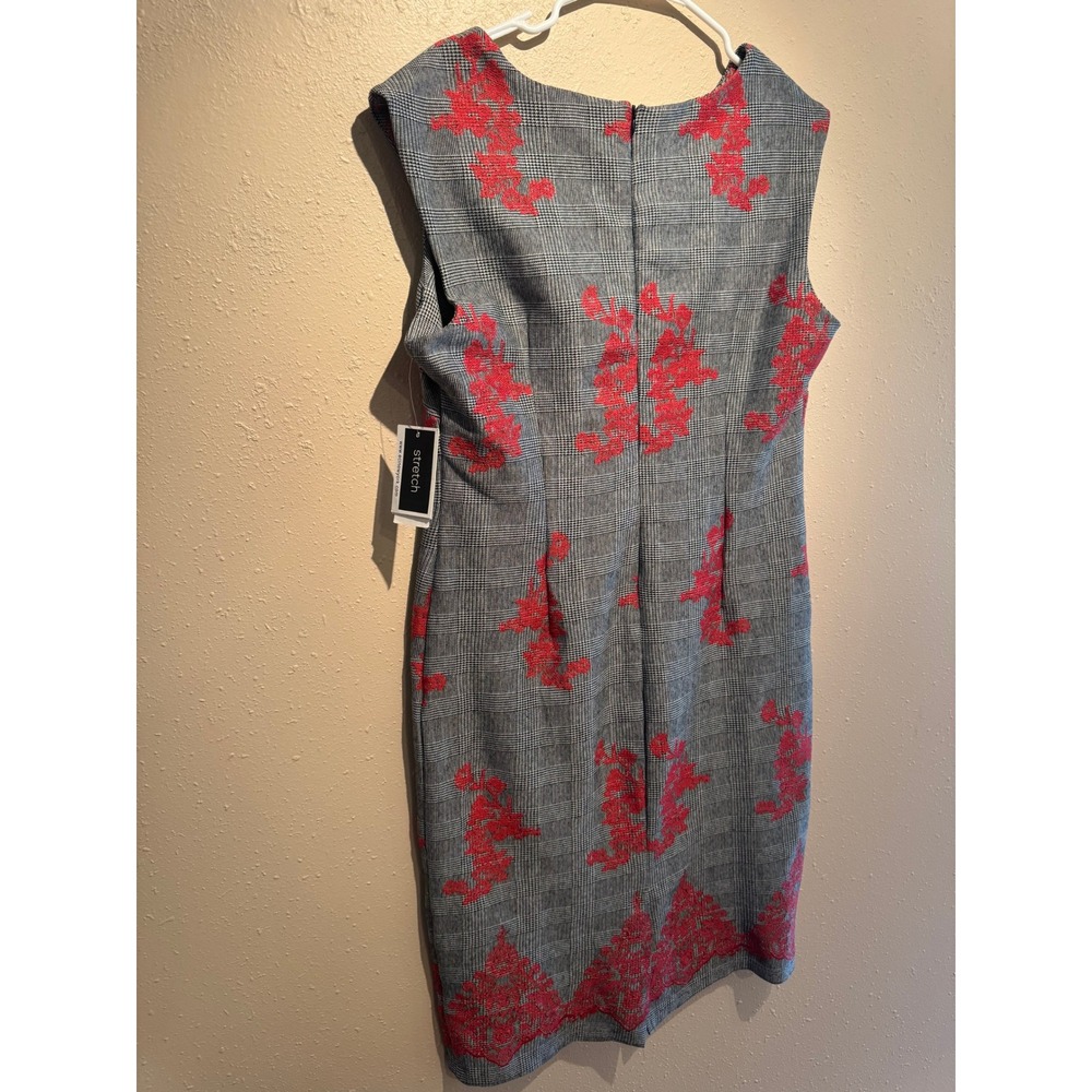 New with Tags ECI New York Women Grey Embroidered Sheath Dress - Picture 3 of 6